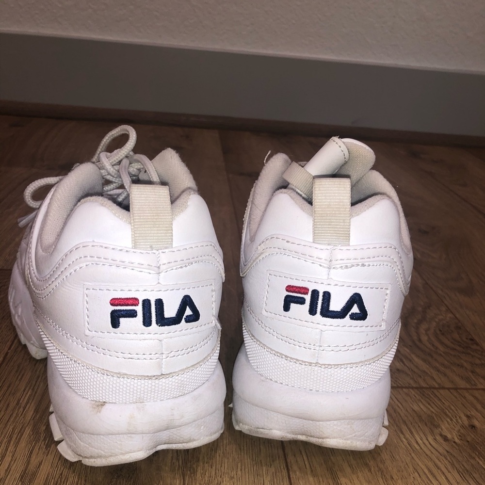 Filas - Picture 3 of 6